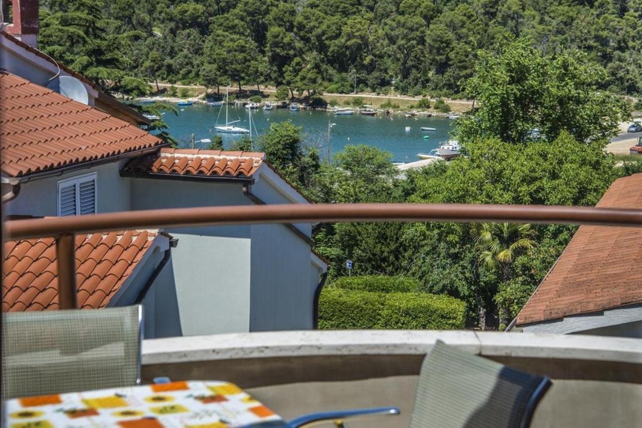 Apartma With A Parking Space Banjole, - 17398 Pula